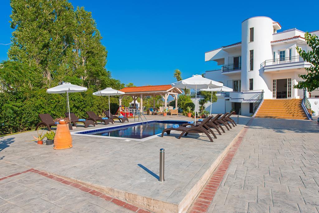 Villa Giovanni Faliraki Esterno foto