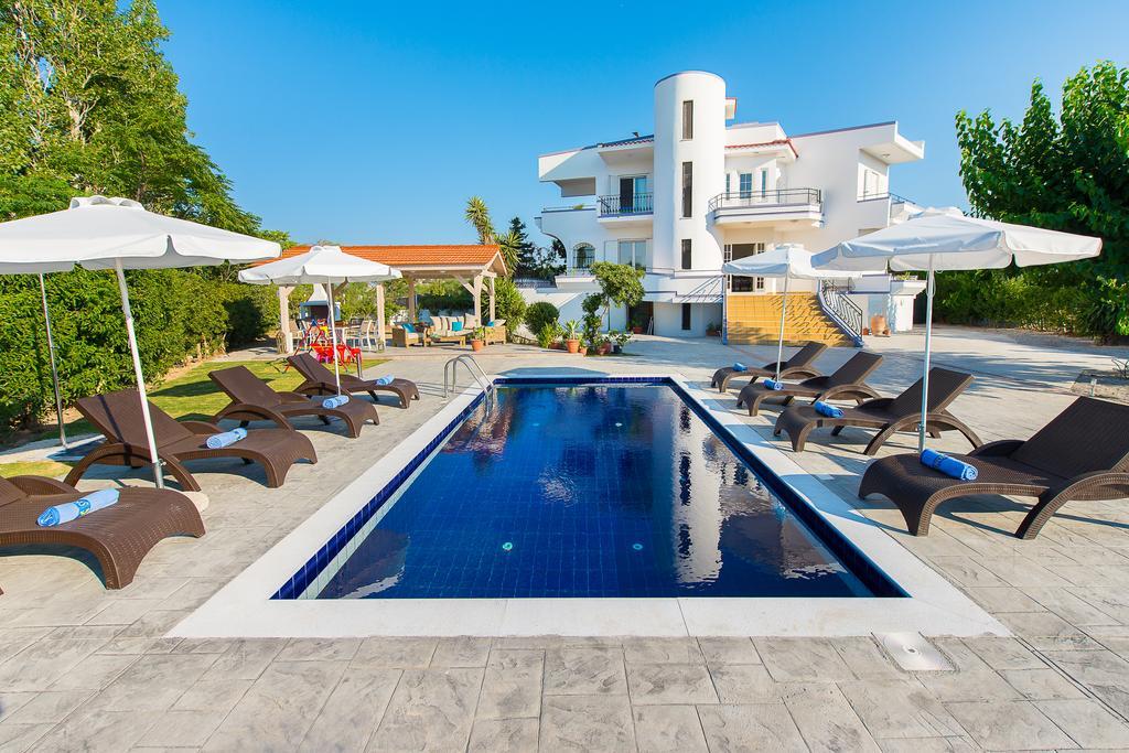 Villa Giovanni Faliraki Esterno foto